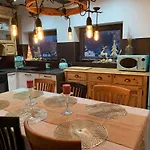 Holiday home Retro - Z Ogrodem W Gorach *